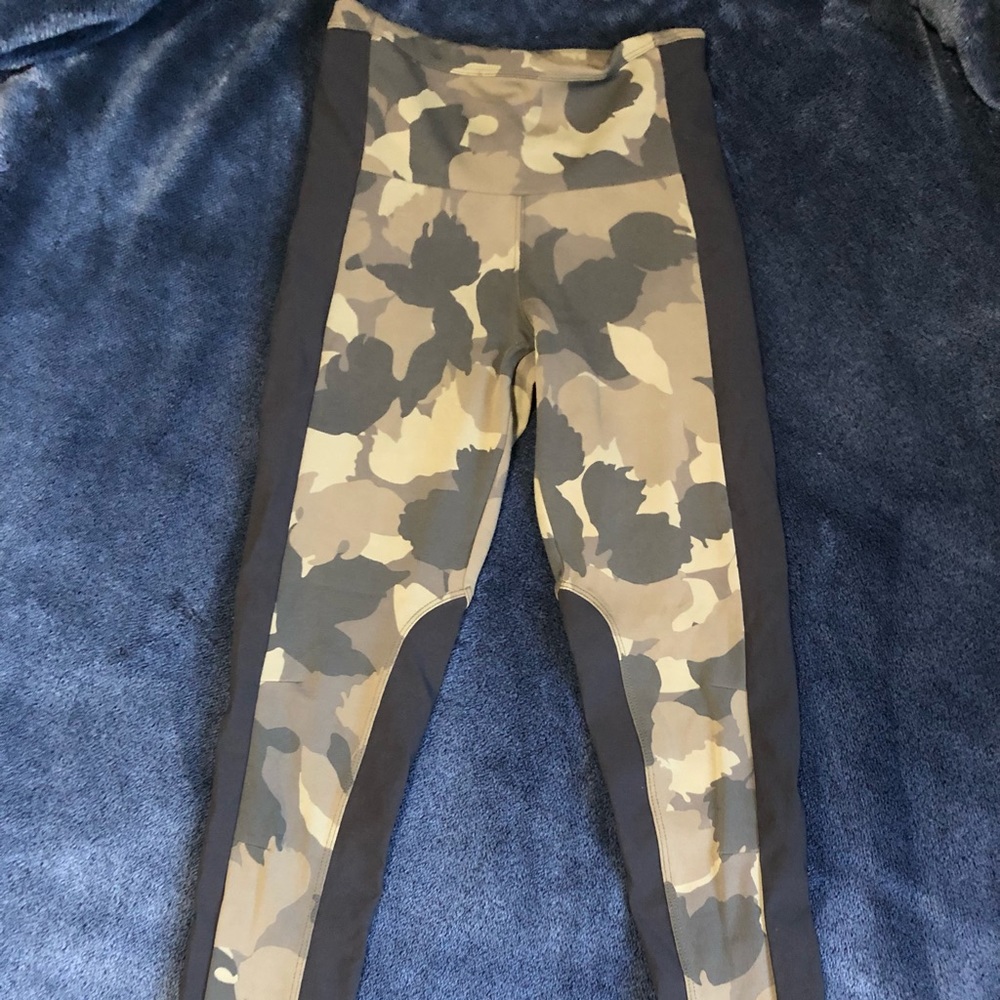 Camo athleta leggings